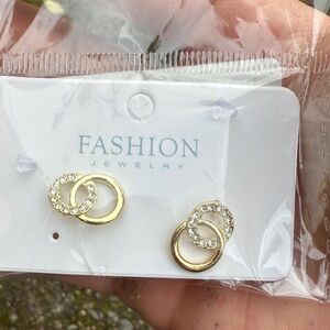 Gold and gemstone Fashion Jewelry Earrings